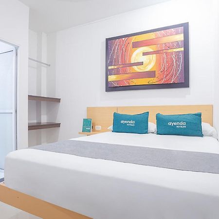 Ayenda Alameda Real Hotel มอนเตริอา ภายนอก รูปภาพ
